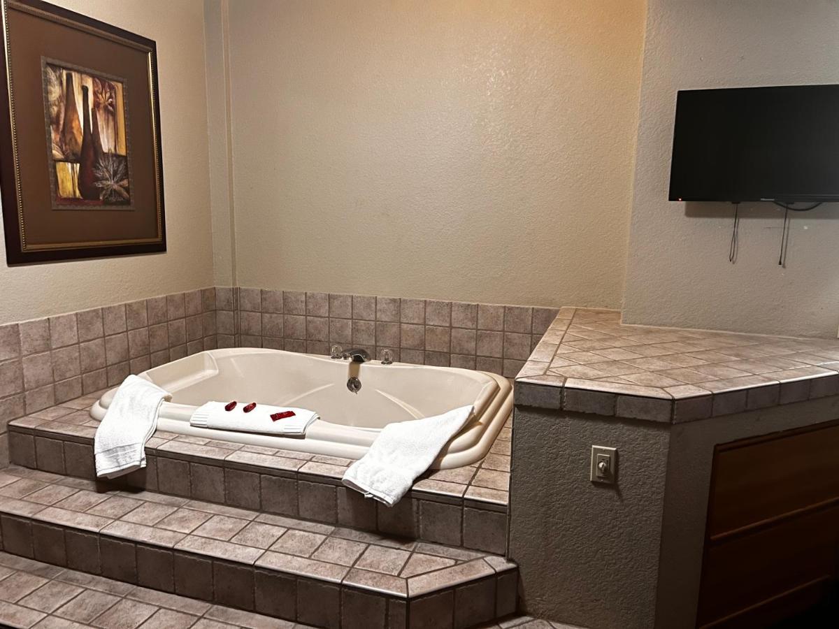 Apple Tree Inn Independence Dış mekan fotoğraf